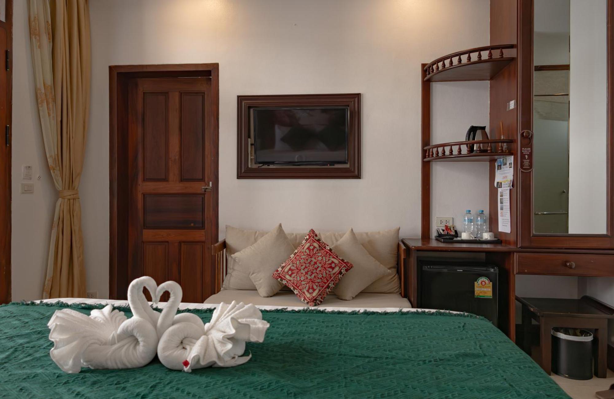 Jasmine Luangprabang Hotel Екстериор снимка