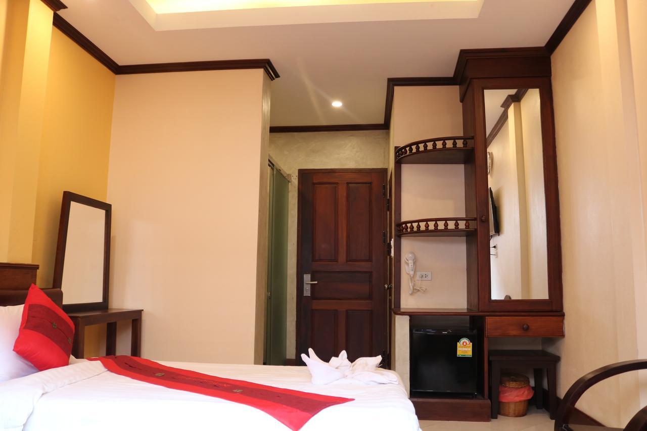 Jasmine Luangprabang Hotel Екстериор снимка